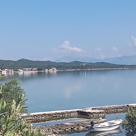 Levanat Appartamento Janjina