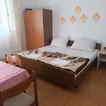 Apartment Levanat
