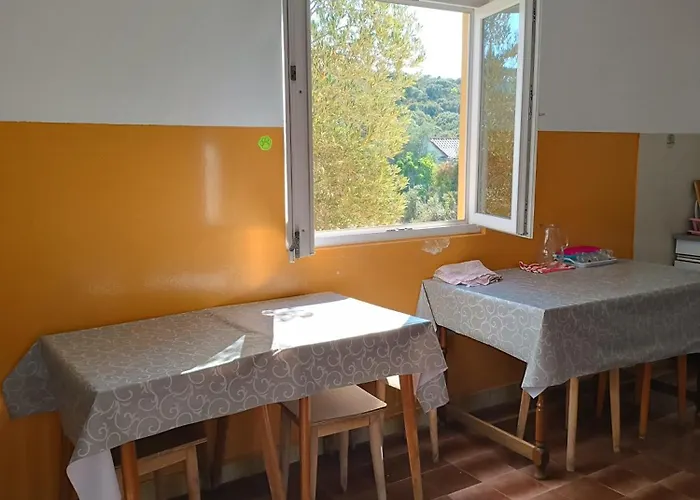 Apartament Levanat
